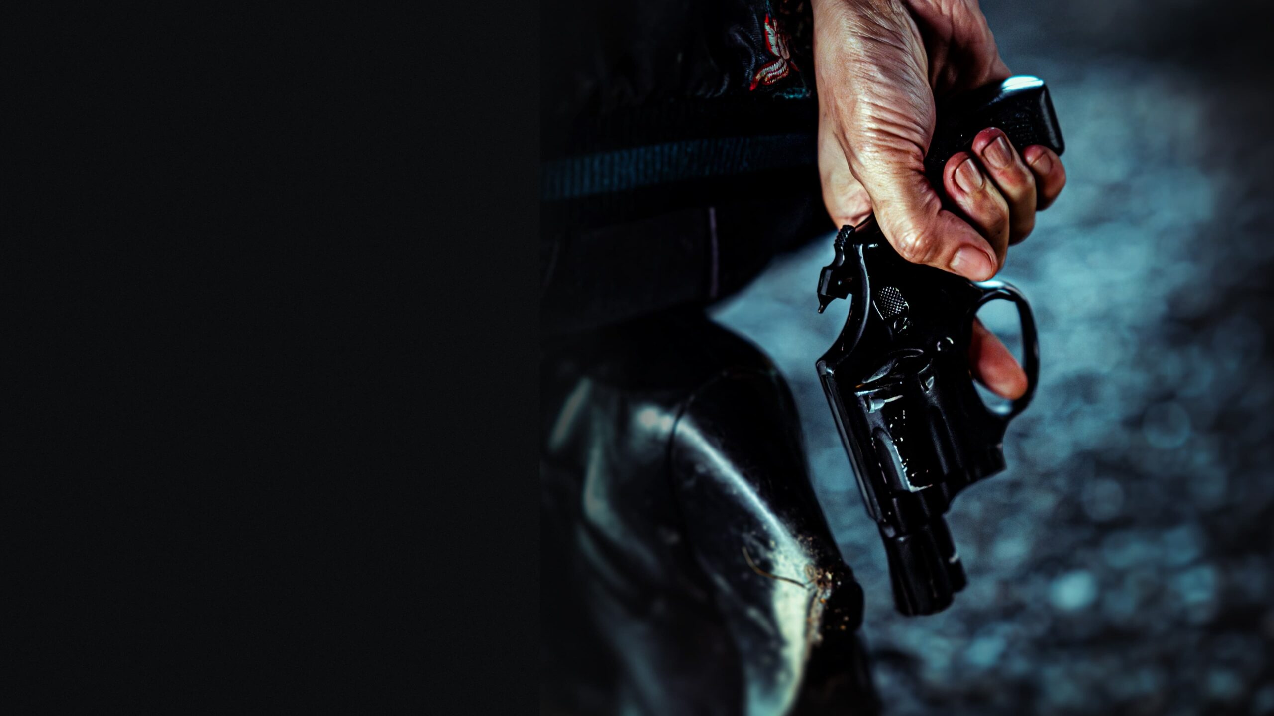 Revolver รีวิวหนัง